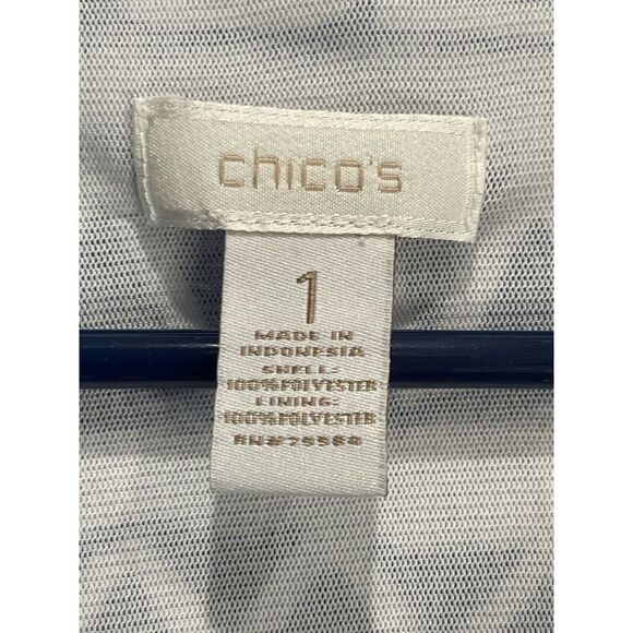 Chico’s size M blue and white top - Picture 4 of 6
